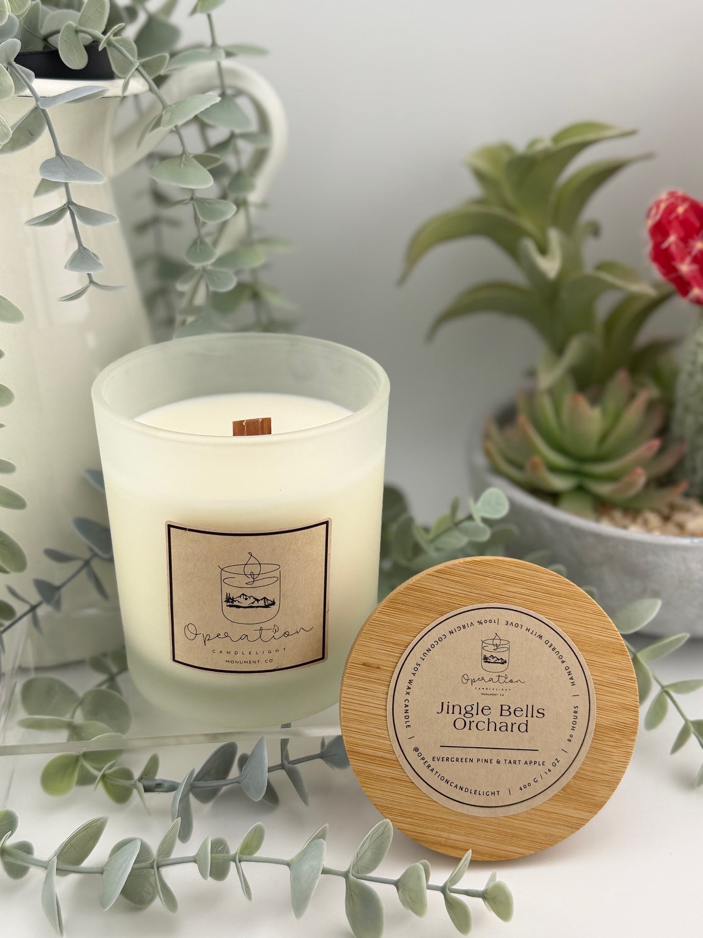 Jingle Bells Orchard Candle - 14oz